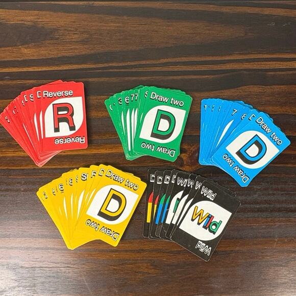 VTG 1978 Deluxe Uno Game 103 Card Deck W/ Original Scorepad Box and Instructions - Picture 2 of 7